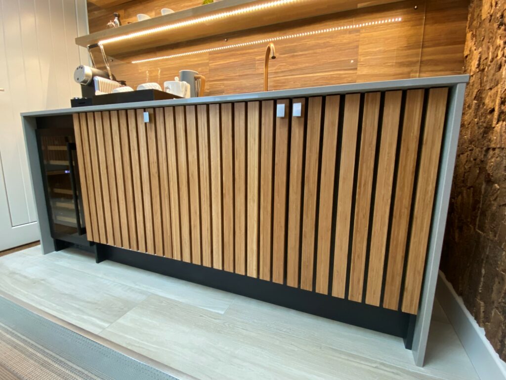 Kitchen cool - slatted bamboo doors